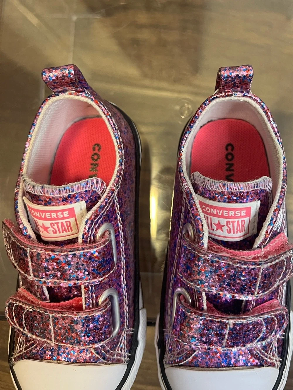 Converse Chuck Taylor All Star 2V OX Coated Glitter Toddler Sneakers Size 7